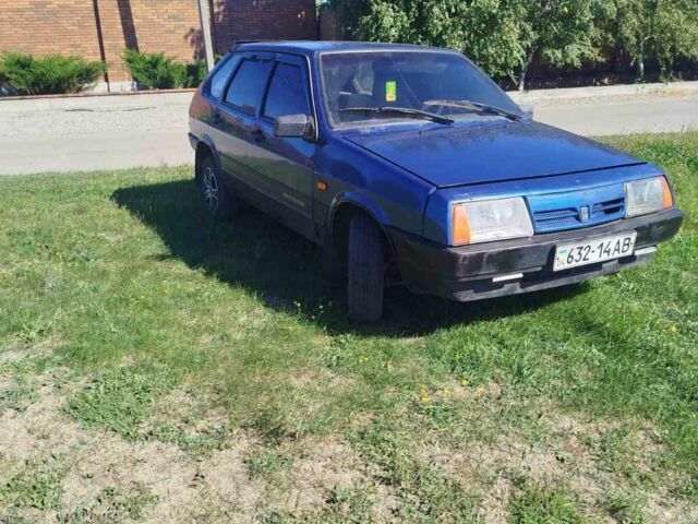 Синий ВАЗ 21093, объемом двигателя 0 л и пробегом 400 тыс. км за 638 $, фото 1 на Automoto.ua