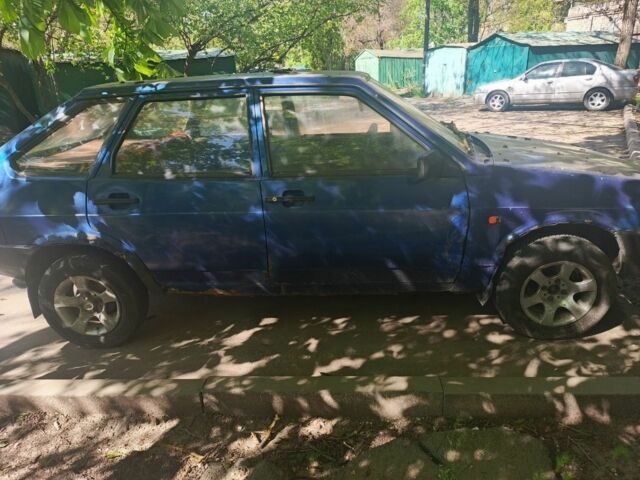 Синий ВАЗ 21093, объемом двигателя 1.5 л и пробегом 300 тыс. км за 600 $, фото 1 на Automoto.ua