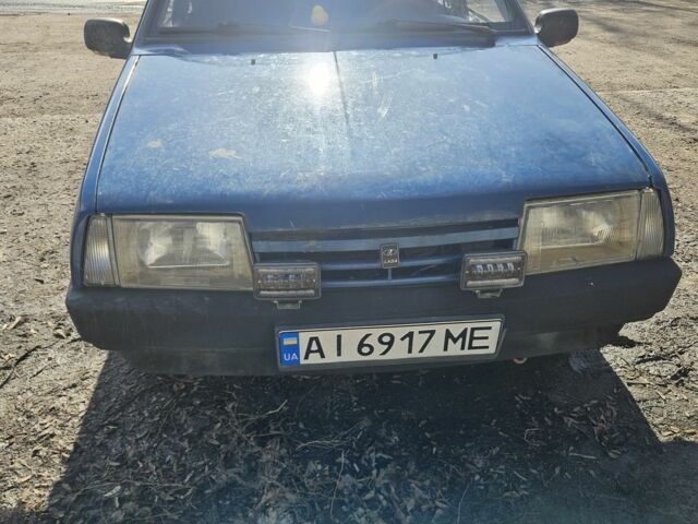 Синий ВАЗ 21093, объемом двигателя 1.5 л и пробегом 80 тыс. км за 1000 $, фото 1 на Automoto.ua