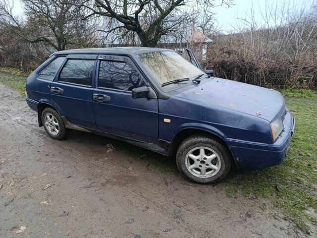Синий ВАЗ 21093, объемом двигателя 1.5 л и пробегом 200 тыс. км за 450 $, фото 1 на Automoto.ua