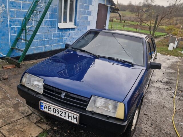 Синий ВАЗ 21093, объемом двигателя 1.5 л и пробегом 230 тыс. км за 800 $, фото 1 на Automoto.ua