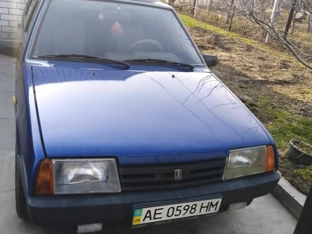 Синий ВАЗ 21093, объемом двигателя 1.5 л и пробегом 416 тыс. км за 1129 $, фото 1 на Automoto.ua