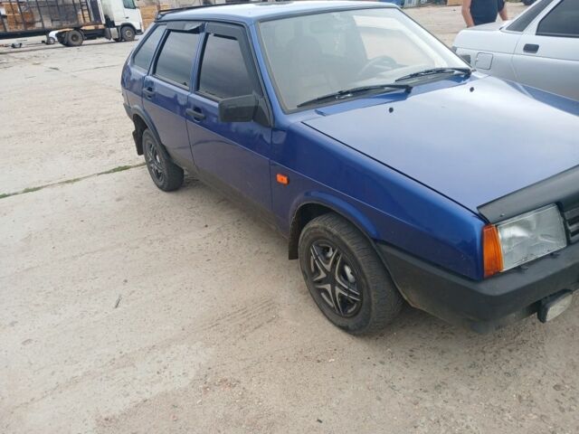 Синий ВАЗ 21093, объемом двигателя 1.5 л и пробегом 250 тыс. км за 1506 $, фото 1 на Automoto.ua