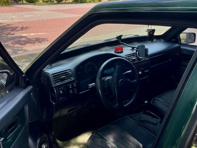 Зелений ВАЗ 21093, об'ємом двигуна 1.5 л та пробігом 5 тис. км за 3000 $, фото 1 на Automoto.ua