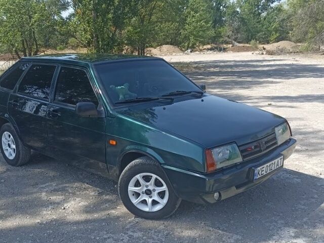 Зелений ВАЗ 21093, об'ємом двигуна 1.5 л та пробігом 300 тис. км за 1799 $, фото 1 на Automoto.ua