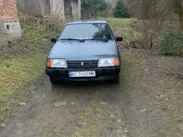 Зеленый ВАЗ 21093, объемом двигателя 1.5 л и пробегом 200 тыс. км за 1100 $, фото 1 на Automoto.ua