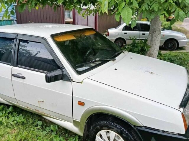 Белый ВАЗ 21099, объемом двигателя 1.5 л и пробегом 3 тыс. км за 894 $, фото 1 на Automoto.ua