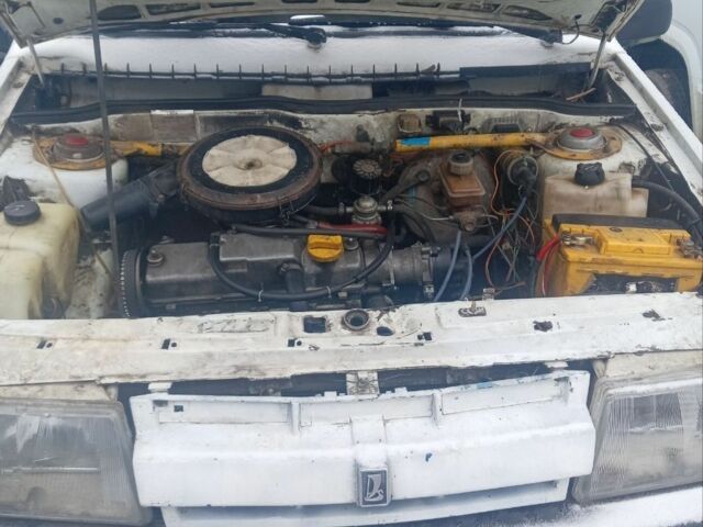 Білий ВАЗ 21099, об'ємом двигуна 0 л та пробігом 75 тис. км за 994 $, фото 1 на Automoto.ua