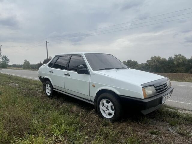 Білий ВАЗ 21099, об'ємом двигуна 1.5 л та пробігом 555 тис. км за 1150 $, фото 1 на Automoto.ua