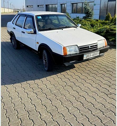 Білий ВАЗ 21099, об'ємом двигуна 1.5 л та пробігом 0 тис. км за 600 $, фото 1 на Automoto.ua
