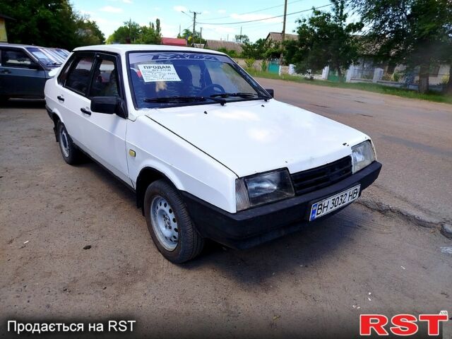 Белый ВАЗ 21099, объемом двигателя 1.5 л и пробегом 158 тыс. км за 1150 $, фото 1 на Automoto.ua
