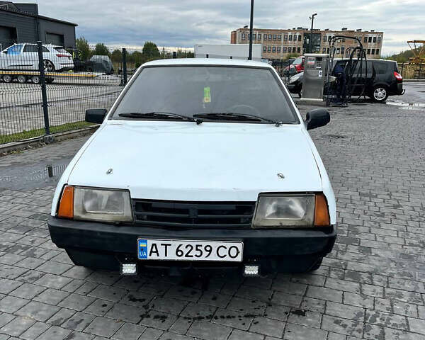 Белый ВАЗ 21099, объемом двигателя 1.45 л и пробегом 444 тыс. км за 650 $, фото 1 на Automoto.ua