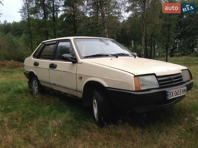 Білий ВАЗ 21099, об'ємом двигуна 1.5 л та пробігом 80 тис. км за 555 $, фото 1 на Automoto.ua