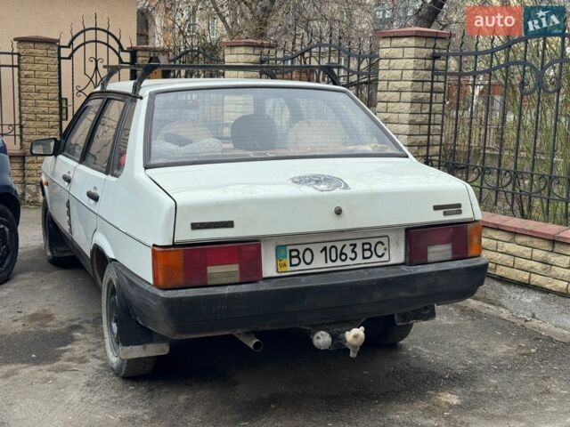 Білий ВАЗ 21099, об'ємом двигуна 1.5 л та пробігом 333 тис. км за 1100 $, фото 1 на Automoto.ua
