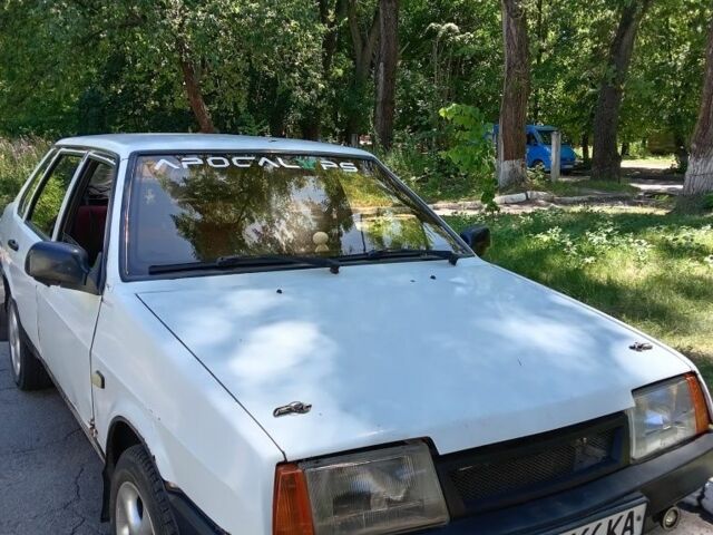 Белый ВАЗ 21099, объемом двигателя 1.5 л и пробегом 86 тыс. км за 1346 $, фото 1 на Automoto.ua