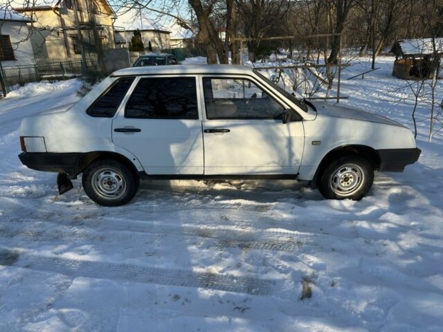 Білий ВАЗ 21099, об'ємом двигуна 0 л та пробігом 100 тис. км за 629 $, фото 1 на Automoto.ua