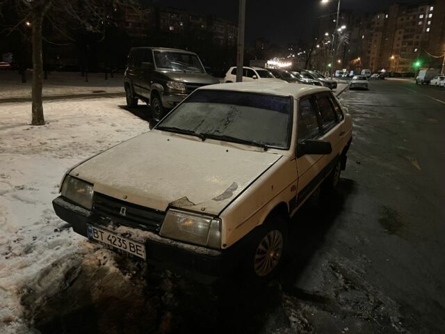 Белый ВАЗ 21099, объемом двигателя 1.5 л и пробегом 1 тыс. км за 416 $, фото 1 на Automoto.ua