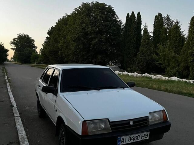 Белый ВАЗ 21099, объемом двигателя 1.5 л и пробегом 78 тыс. км за 899 $, фото 1 на Automoto.ua