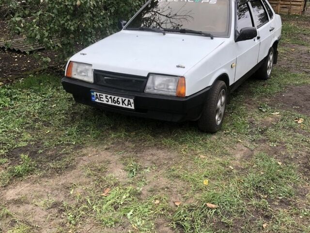 Белый ВАЗ 21099, объемом двигателя 1.5 л и пробегом 350 тыс. км за 850 $, фото 1 на Automoto.ua