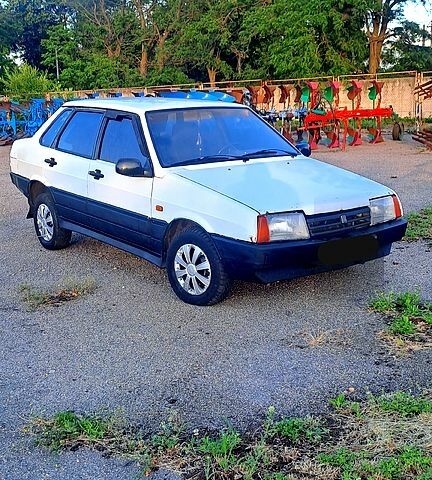 Білий ВАЗ 21099, об'ємом двигуна 1.5 л та пробігом 350 тис. км за 650 $, фото 1 на Automoto.ua