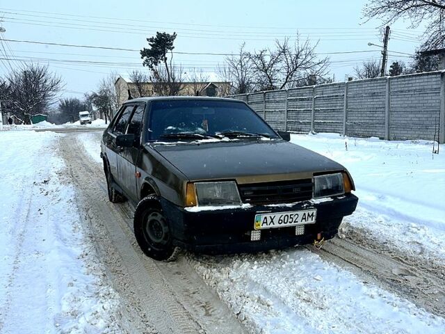 Білий ВАЗ 21099, об'ємом двигуна 1.5 л та пробігом 250 тис. км за 650 $, фото 1 на Automoto.ua