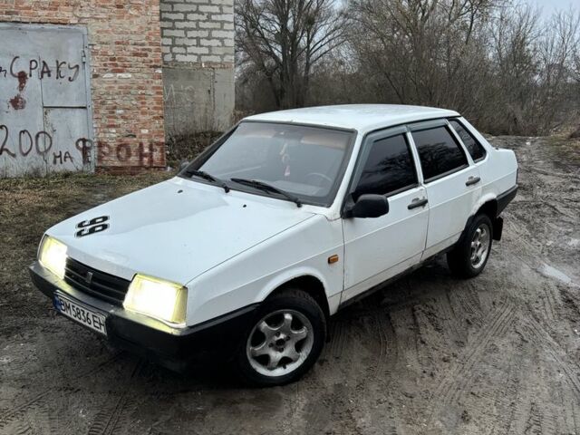 Белый ВАЗ 21099, объемом двигателя 1.5 л и пробегом 196 тыс. км за 1150 $, фото 1 на Automoto.ua