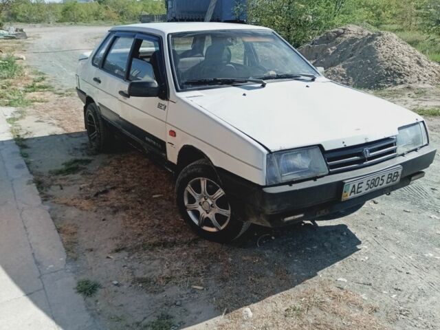 Белый ВАЗ 21099, объемом двигателя 0 л и пробегом 67 тыс. км за 1304 $, фото 1 на Automoto.ua