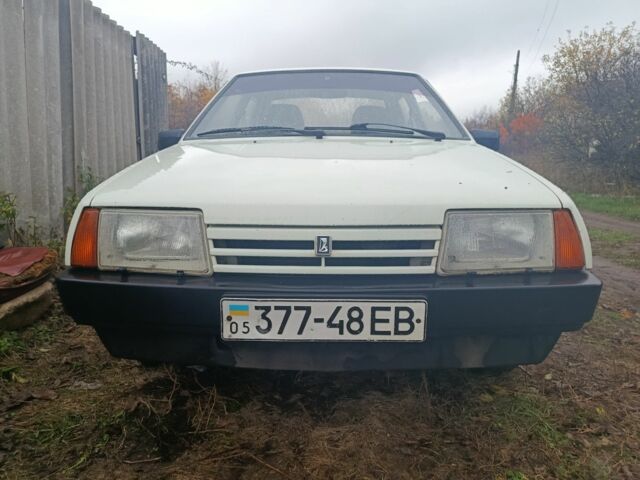 Белый ВАЗ 21099, объемом двигателя 0 л и пробегом 137 тыс. км за 357 $, фото 1 на Automoto.ua