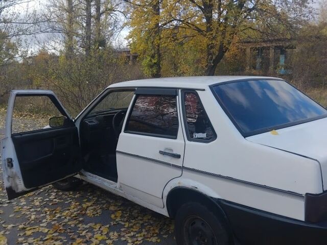 Белый ВАЗ 21099, объемом двигателя 1.5 л и пробегом 15 тыс. км за 725 $, фото 1 на Automoto.ua