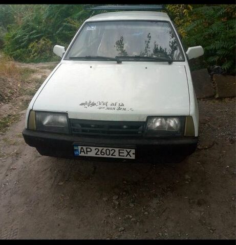 Белый ВАЗ 21099, объемом двигателя 1.5 л и пробегом 200 тыс. км за 800 $, фото 1 на Automoto.ua