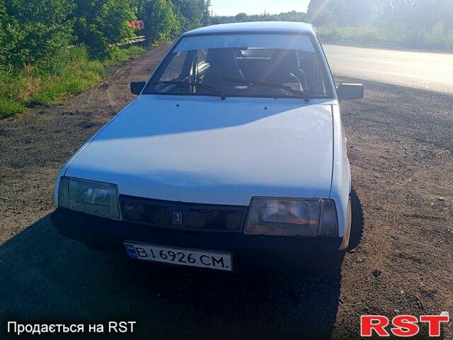 Білий ВАЗ 21099, об'ємом двигуна 1.5 л та пробігом 100 тис. км за 900 $, фото 1 на Automoto.ua