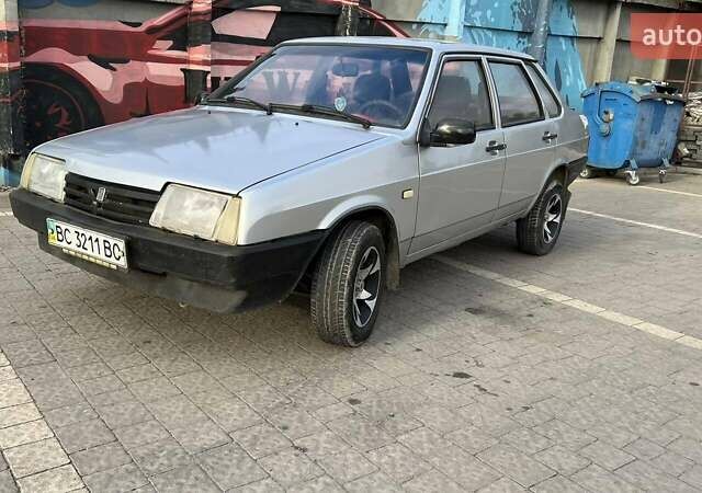 Белый ВАЗ 21099, объемом двигателя 1.5 л и пробегом 130 тыс. км за 1300 $, фото 1 на Automoto.ua