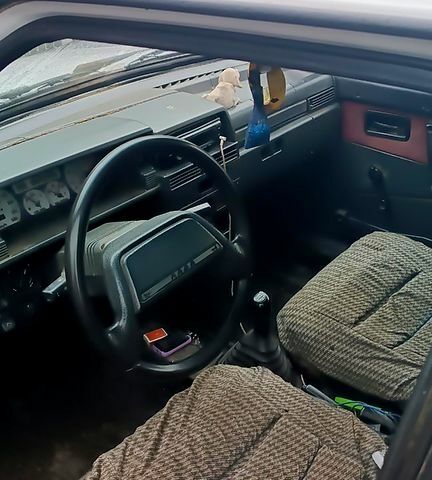 Білий ВАЗ 21099, об'ємом двигуна 1.5 л та пробігом 0 тис. км за 1000 $, фото 1 на Automoto.ua