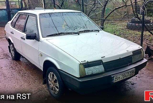 Білий ВАЗ 21099, об'ємом двигуна 1.5 л та пробігом 100 тис. км за 800 $, фото 1 на Automoto.ua