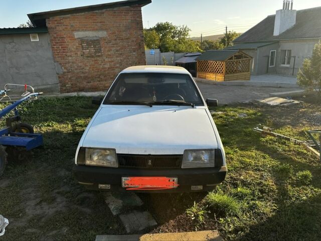 Белый ВАЗ 21099, объемом двигателя 1.5 л и пробегом 2 тыс. км за 1103 $, фото 1 на Automoto.ua