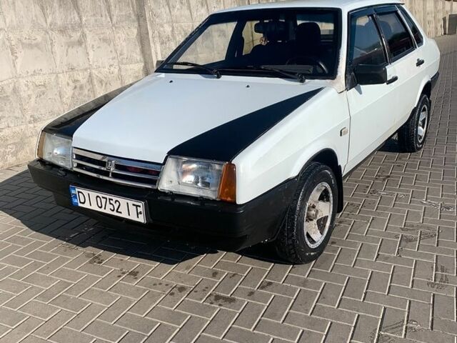 Білий ВАЗ 21099, об'ємом двигуна 1.5 л та пробігом 377 тис. км за 1250 $, фото 1 на Automoto.ua
