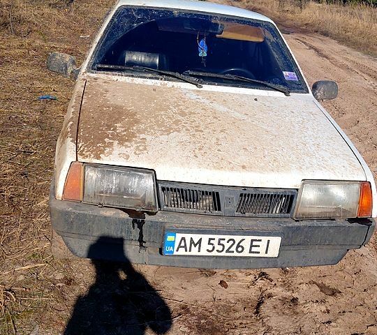 Белый ВАЗ 21099, объемом двигателя 1.5 л и пробегом 140 тыс. км за 500 $, фото 1 на Automoto.ua