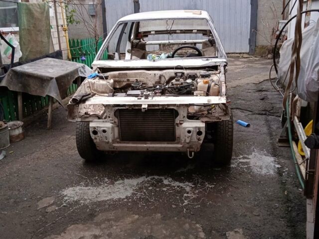 Белый ВАЗ 21099, объемом двигателя 1.5 л и пробегом 200 тыс. км за 600 $, фото 1 на Automoto.ua