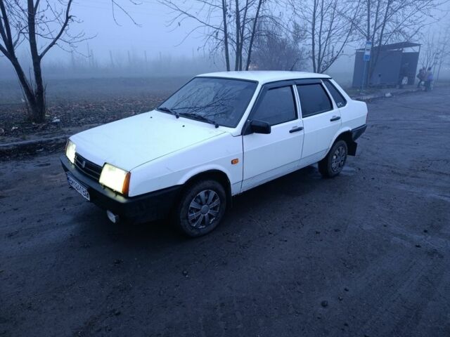 Білий ВАЗ 21099, об'ємом двигуна 1.5 л та пробігом 100 тис. км за 1350 $, фото 1 на Automoto.ua