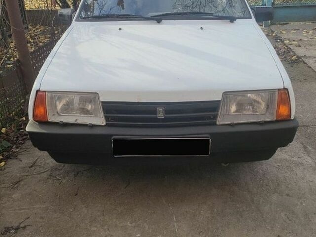 Білий ВАЗ 21099, об'ємом двигуна 1.5 л та пробігом 97 тис. км за 2400 $, фото 1 на Automoto.ua