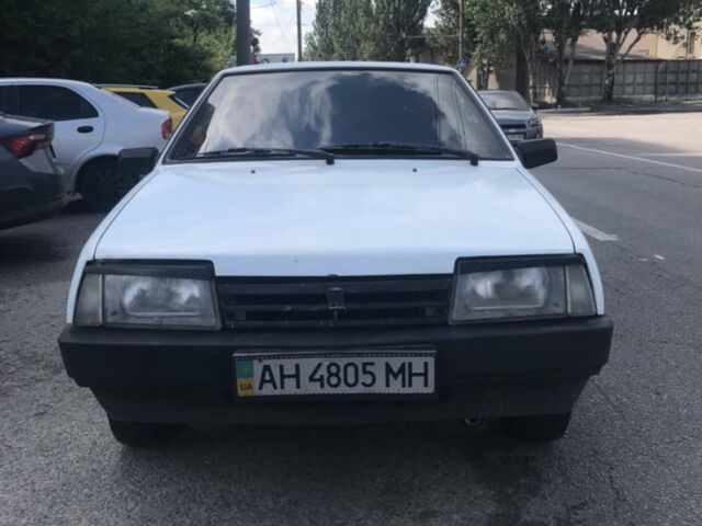 Білий ВАЗ 21099, об'ємом двигуна 1.5 л та пробігом 100 тис. км за 1950 $, фото 1 на Automoto.ua