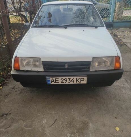 Белый ВАЗ 21099, объемом двигателя 1.5 л и пробегом 97 тыс. км за 2209 $, фото 1 на Automoto.ua