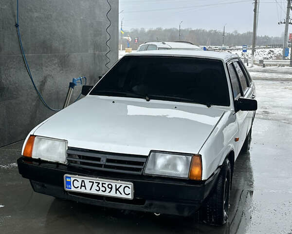 Білий ВАЗ 21099, об'ємом двигуна 1.5 л та пробігом 100 тис. км за 1550 $, фото 1 на Automoto.ua