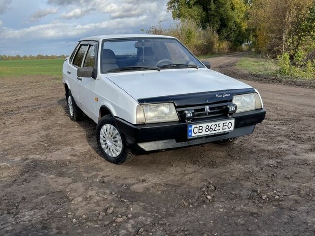 Белый ВАЗ 21099, объемом двигателя 1.5 л и пробегом 3 тыс. км за 1250 $, фото 1 на Automoto.ua