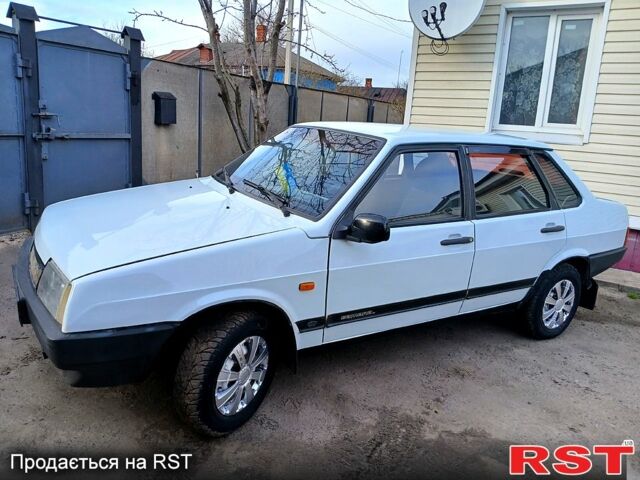 Білий ВАЗ 21099, об'ємом двигуна 1.5 л та пробігом 88 тис. км за 1650 $, фото 1 на Automoto.ua