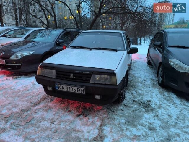 Білий ВАЗ 21099, об'ємом двигуна 1.6 л та пробігом 240 тис. км за 1500 $, фото 1 на Automoto.ua