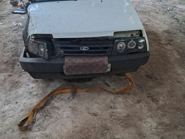 Белый ВАЗ 21099, объемом двигателя 0 л и пробегом 225 тыс. км за 318 $, фото 1 на Automoto.ua