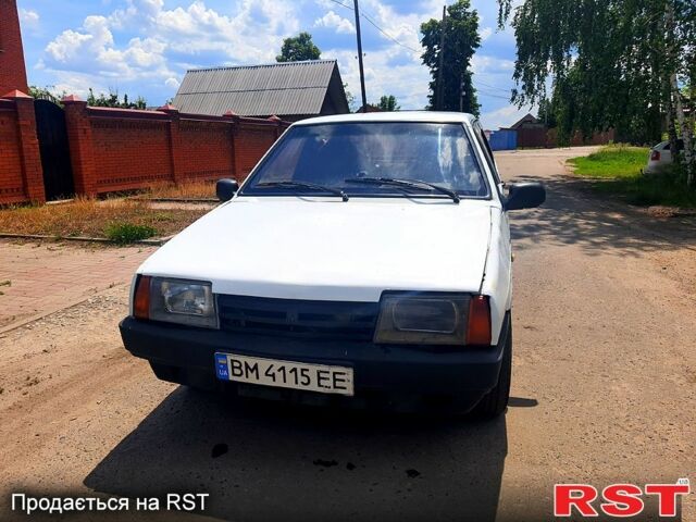 Белый ВАЗ 21099, объемом двигателя 1.5 л и пробегом 11 тыс. км за 750 $, фото 1 на Automoto.ua