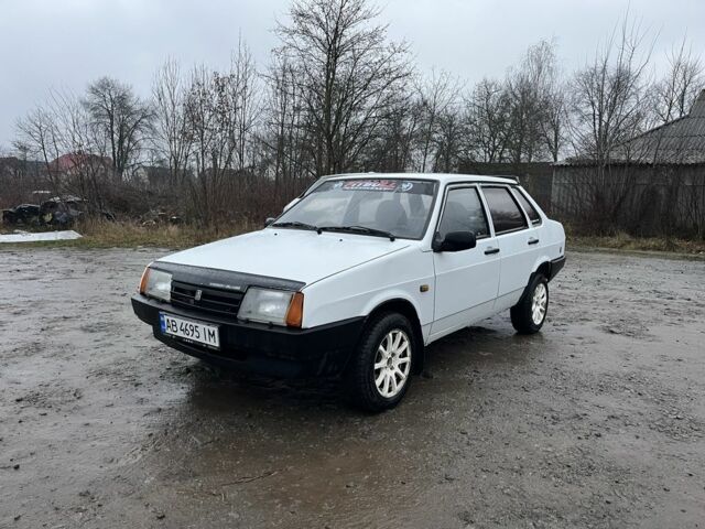 Білий ВАЗ 21099, об'ємом двигуна 1.6 л та пробігом 200 тис. км за 1450 $, фото 1 на Automoto.ua