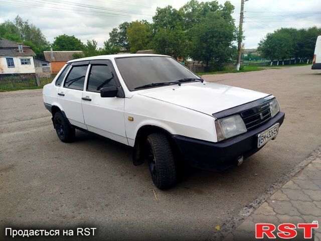 Білий ВАЗ 21099, об'ємом двигуна 1.6 л та пробігом 100 тис. км за 1699 $, фото 1 на Automoto.ua